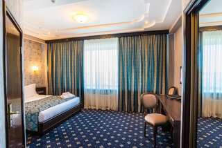 Отель Royal Palace Hotel Алматы Стандартный двухместный номер с 1 кроватью-7